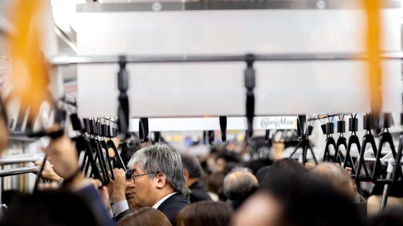 高峰期与时段规律:晚八点为什么总卡 示意图